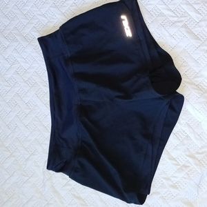 2XU women's running shorts